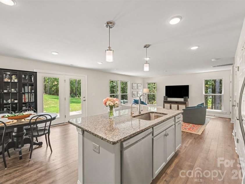 1366 High Shoals Road, Lincolnton, NC 28092.  MLS# CAR4408054, YatesRealty ID 40896. 