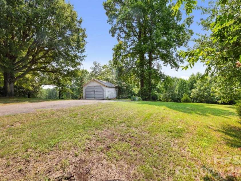 1751 NC 10 Highway, Newton, NC 28658.  MLS# CAR4407495, YatesRealty ID 40897. 