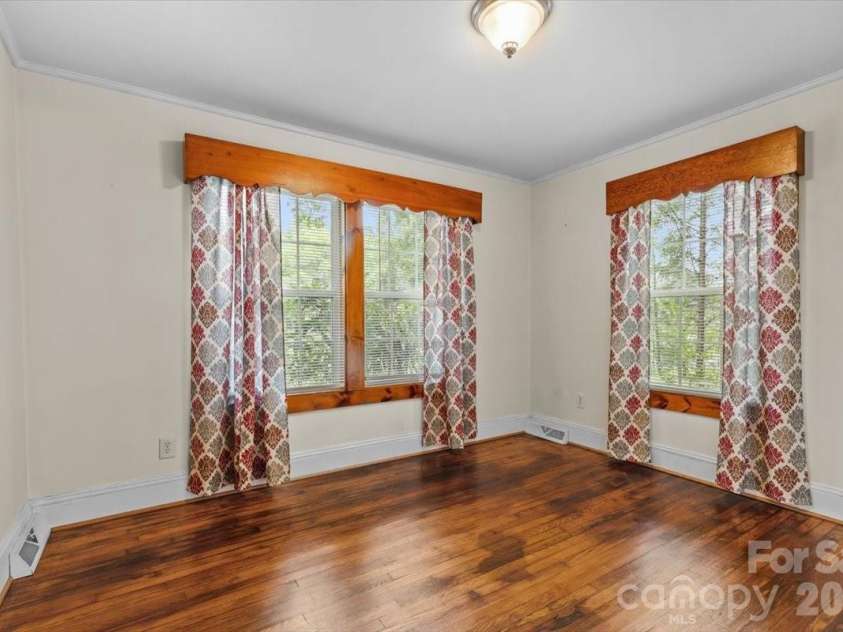 1751 NC 10 Highway, Newton, NC 28658.  MLS# CAR4407495, YatesRealty ID 40897. 
