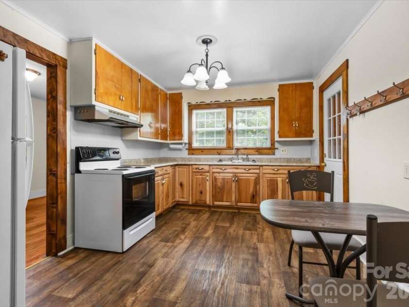 1751 NC 10 Highway, Newton, NC 28658.  MLS# CAR4407495, YatesRealty ID 40897. 