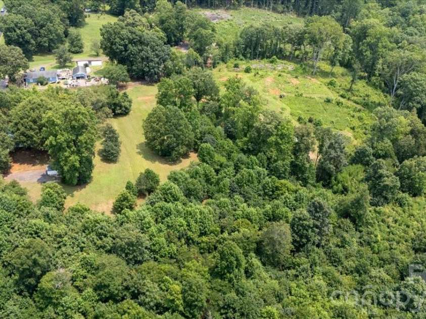 1751 NC 10 Highway, Newton, NC 28658.  MLS# CAR4407495, YatesRealty ID 40897. 