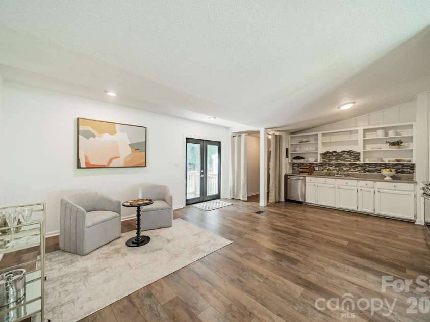 109 Leroy Street, Fort Mill, SC 29715.  MLS# CAR4403602, YatesRealty ID 40898. 