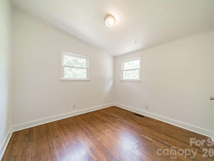 109 Leroy Street, Fort Mill, SC 29715.  MLS# CAR4403602, YatesRealty ID 40898. 