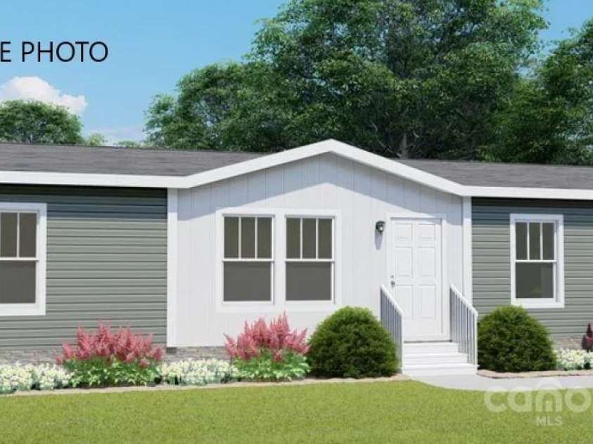 950 Biggerstaff Loop, Nebo, NC 28761.  MLS# CAR4104496, YatesRealty ID 409. Pre construction Double Widw Home