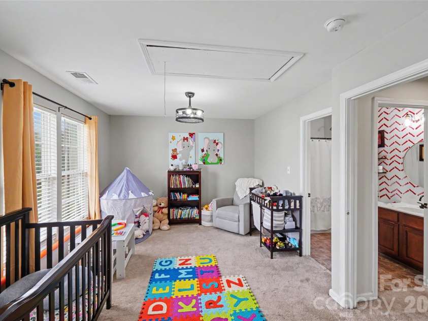 10221 Garrett Grigg Road, Charlotte, NC 28262.  MLS# CAR4405868, YatesRealty ID 40901. 