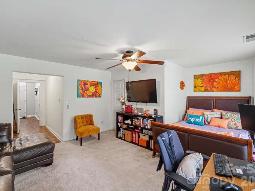 10221 Garrett Grigg Road, Charlotte, NC 28262.  MLS# CAR4405868, YatesRealty ID 40901. 
