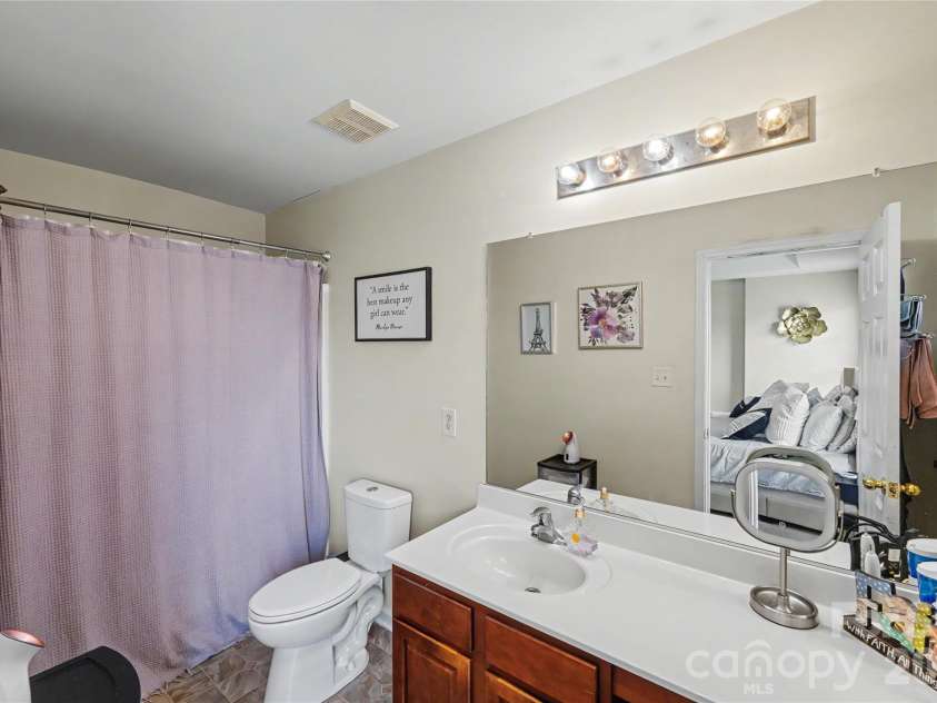 10221 Garrett Grigg Road, Charlotte, NC 28262.  MLS# CAR4405868, YatesRealty ID 40901. Primary Bathroom