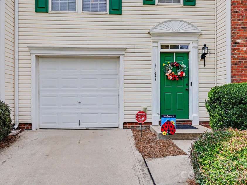10221 Garrett Grigg Road, Charlotte, NC 28262.  MLS# CAR4405868, YatesRealty ID 40901. Welcome Home!