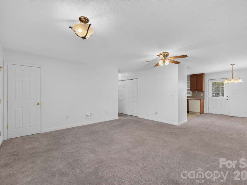 1535 & 1537 23rd Street, Hickory, NC 28601.  MLS# CAR4408693, YatesRealty ID 40905. 