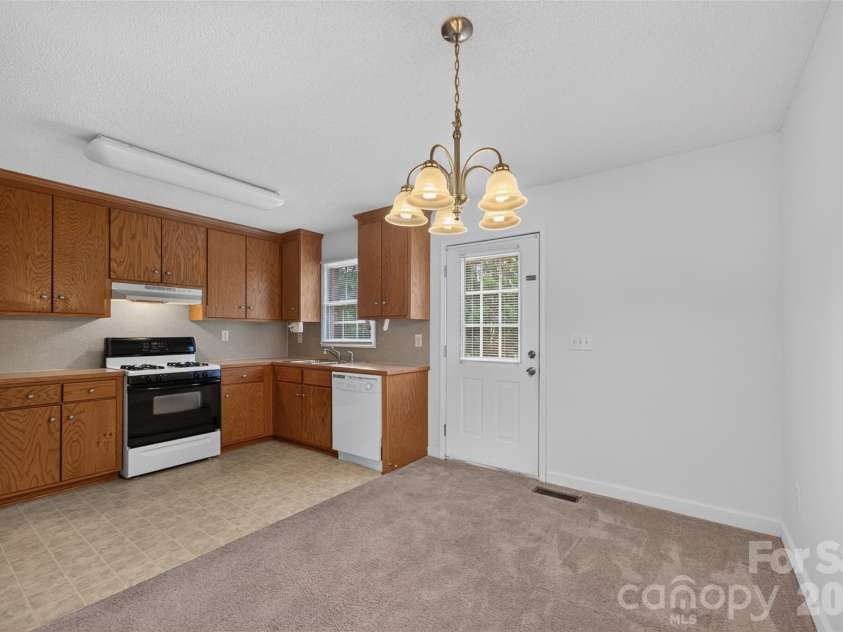 1535 & 1537 23rd Street, Hickory, NC 28601.  MLS# CAR4408693, YatesRealty ID 40905. 