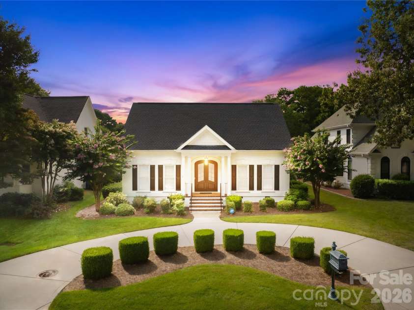 18607 John Connor Road, Cornelius, NC 28031.  MLS# CAR4404052, YatesRealty ID 40907. 