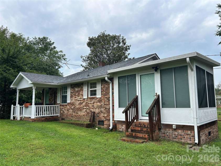 925 Austin Road, Marshville, NC 28103.  MLS# CAR4409840, YatesRealty ID 40909. 