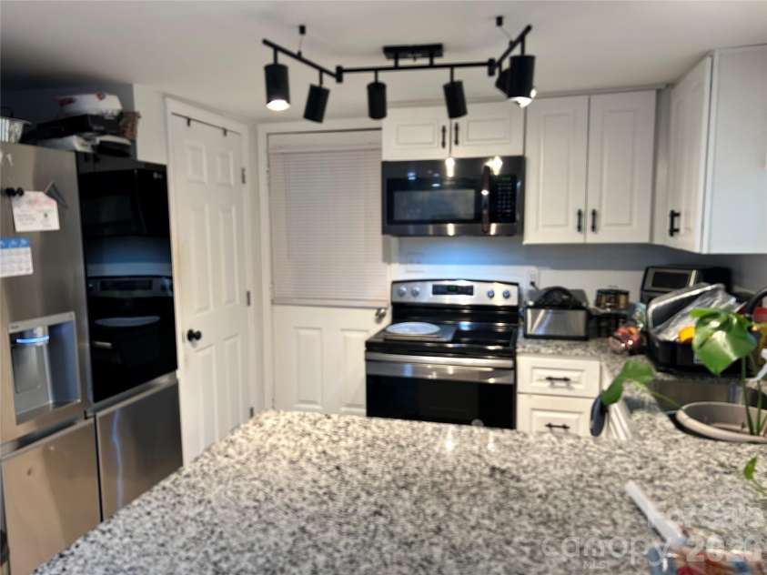 925 Austin Road, Marshville, NC 28103.  MLS# CAR4409840, YatesRealty ID 40909. 
