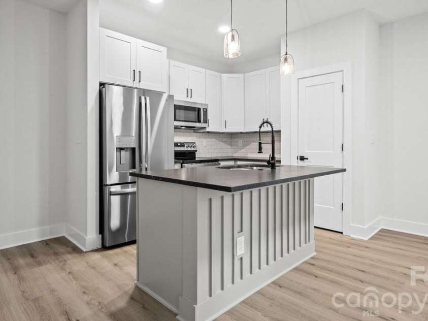 105 Falls Street, Kings Mountain, NC 28086.  MLS# CAR4403142, YatesRealty ID 40910. 