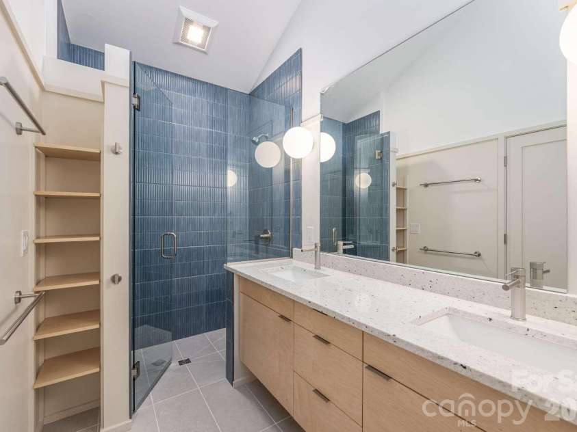 108 Truman Place, Asheville, NC 28803.  MLS# CAR4409484, YatesRealty ID 40914. 