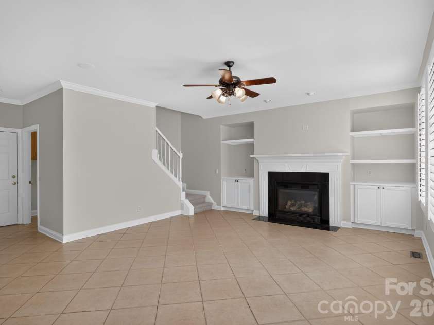 105 Castlestone Lane, Matthews, NC 28104.  MLS# CAR4407777, YatesRealty ID 40916. 