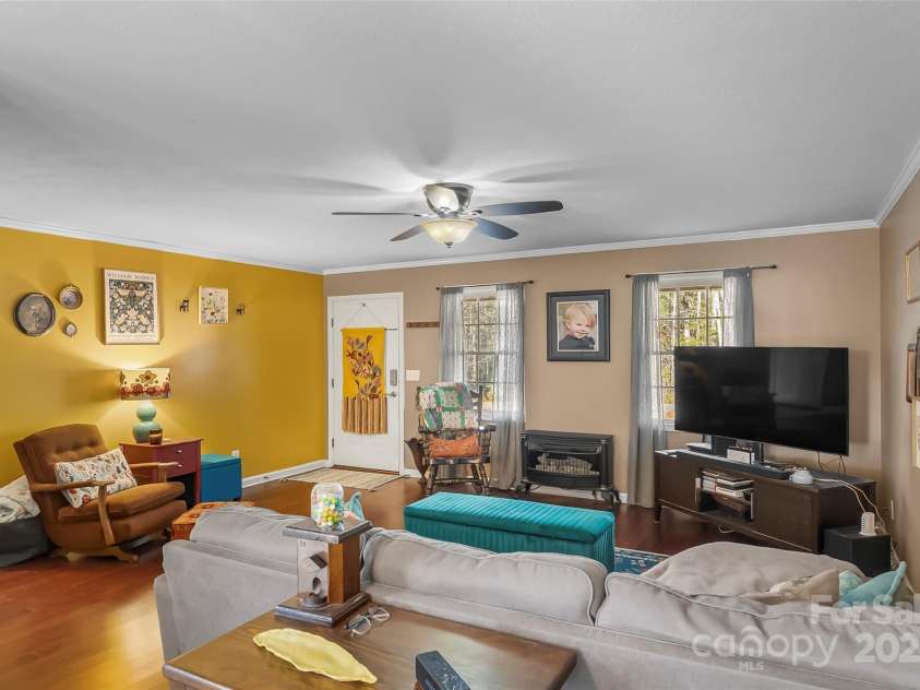 2765 Hollybrook Lane, Morganton, NC 28655.  MLS# CAR4331669, YatesRealty ID 4092. 