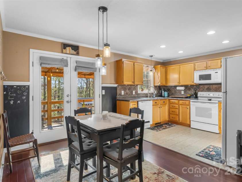 2765 Hollybrook Lane, Morganton, NC 28655.  MLS# CAR4331669, YatesRealty ID 4092. 