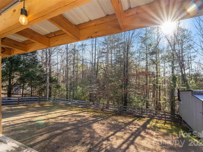 2765 Hollybrook Lane, Morganton, NC 28655.  MLS# CAR4331669, YatesRealty ID 4092. 