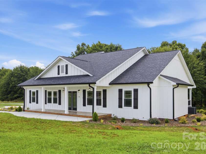 102 Obando Drive, Lawndale, NC 28090.  MLS# CAR4408949, YatesRealty ID 40920. 