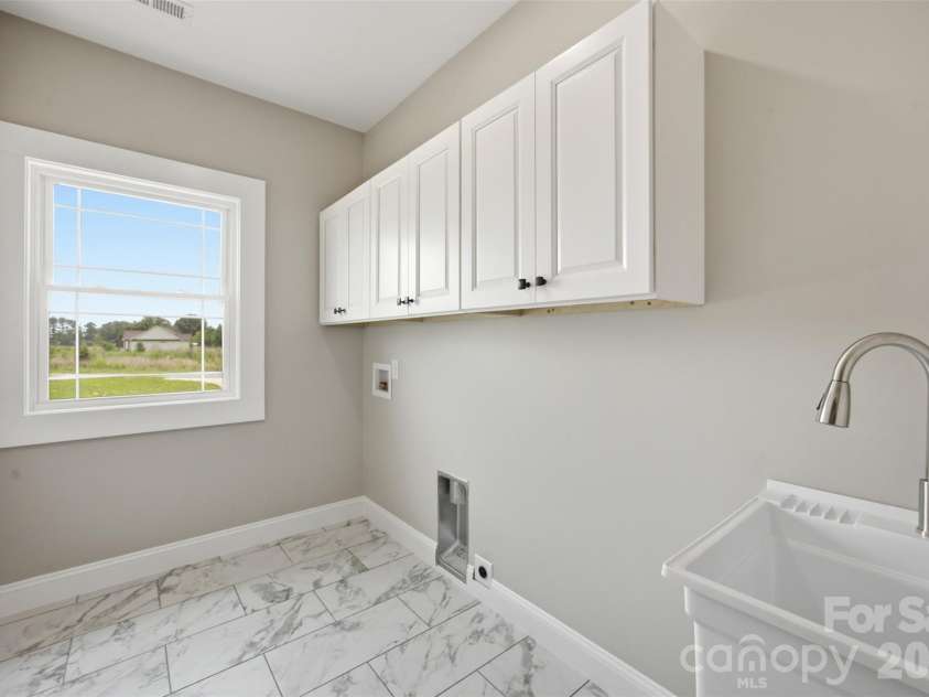 102 Obando Drive, Lawndale, NC 28090.  MLS# CAR4408949, YatesRealty ID 40920. 