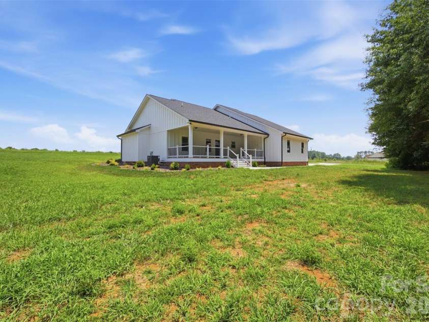 102 Obando Drive, Lawndale, NC 28090.  MLS# CAR4408949, YatesRealty ID 40920. 