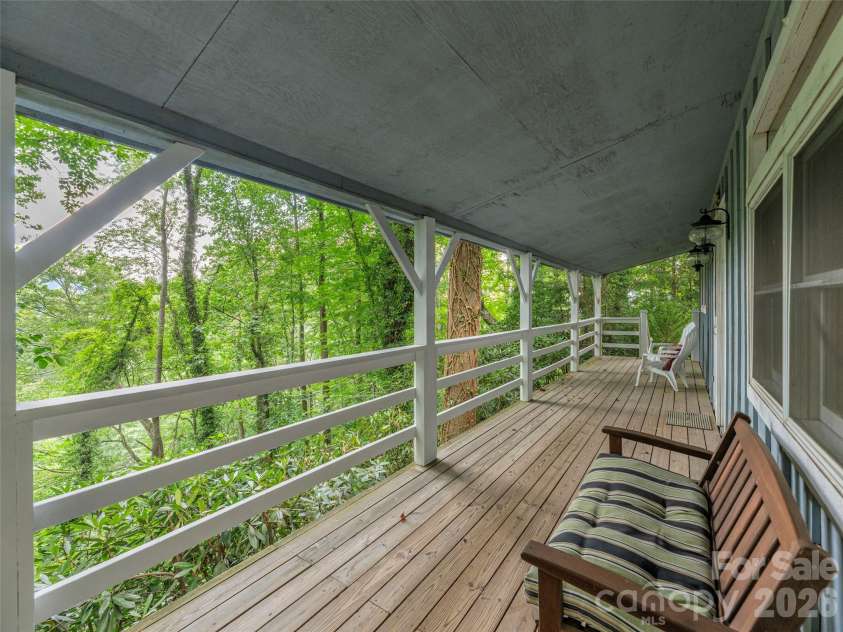 212 Torda Trace, Waynesville, NC 28786.  MLS# CAR4409422, YatesRealty ID 40921. 