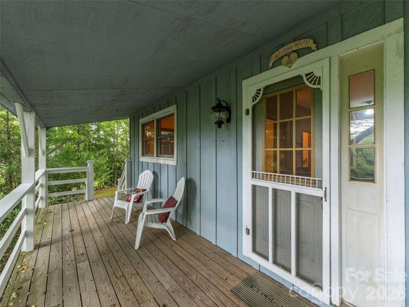212 Torda Trace, Waynesville, NC 28786.  MLS# CAR4409422, YatesRealty ID 40921. 