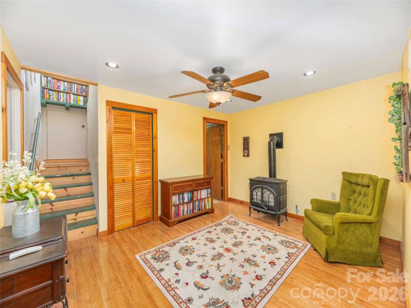 212 Torda Trace, Waynesville, NC 28786.  MLS# CAR4409422, YatesRealty ID 40921. 
