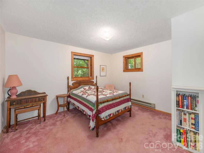 212 Torda Trace, Waynesville, NC 28786.  MLS# CAR4409422, YatesRealty ID 40921. 