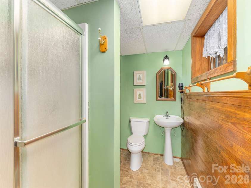 212 Torda Trace, Waynesville, NC 28786.  MLS# CAR4409422, YatesRealty ID 40921. 