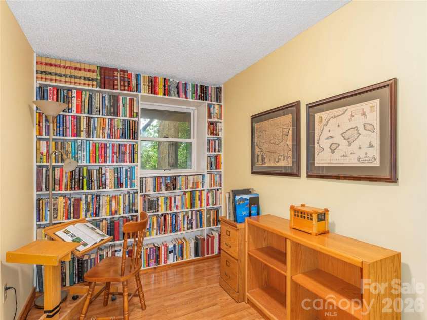212 Torda Trace, Waynesville, NC 28786.  MLS# CAR4409422, YatesRealty ID 40921. 