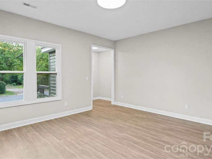 633 Austin Street, Albemarle, NC 28001.  MLS# CAR4410546, YatesRealty ID 40922. 