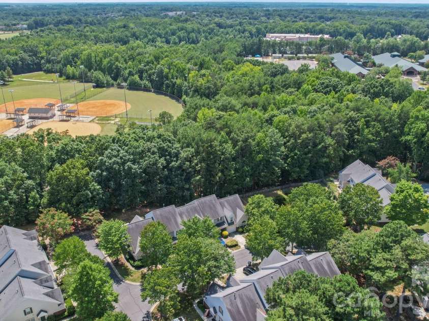 9720 Mattforest Circle, Charlotte, NC 28277.  MLS# CAR4410039, YatesRealty ID 40923. 