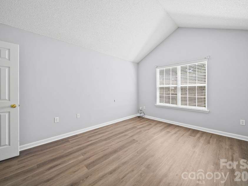 9720 Mattforest Circle, Charlotte, NC 28277.  MLS# CAR4410039, YatesRealty ID 40923. 