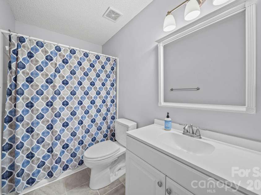 9720 Mattforest Circle, Charlotte, NC 28277.  MLS# CAR4410039, YatesRealty ID 40923. 
