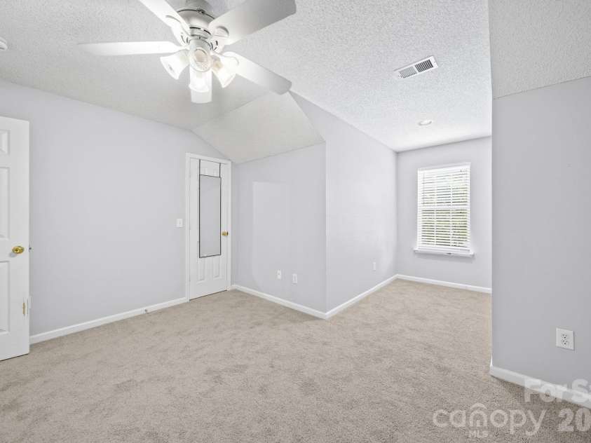9720 Mattforest Circle, Charlotte, NC 28277.  MLS# CAR4410039, YatesRealty ID 40923. 