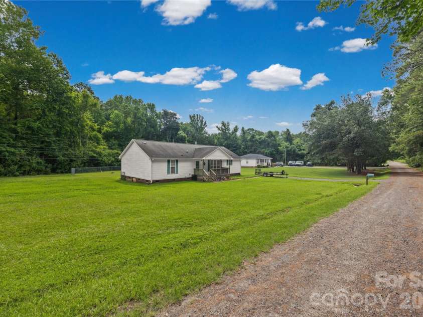 5440 Winden Road, Rock Hill, SC 29732.  MLS# CAR4409458, YatesRealty ID 40924. 