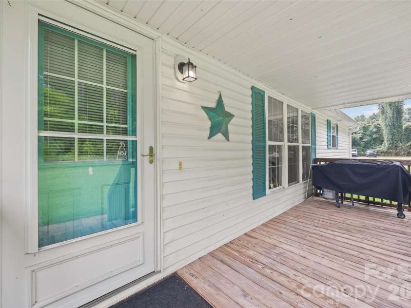 5440 Winden Road, Rock Hill, SC 29732.  MLS# CAR4409458, YatesRealty ID 40924. 