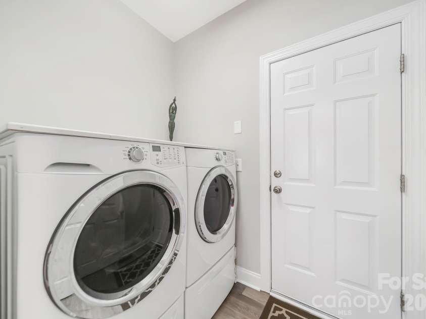 2905 Telefair Lane, Monroe, NC 28110.  MLS# CAR4405891, YatesRealty ID 40926. 