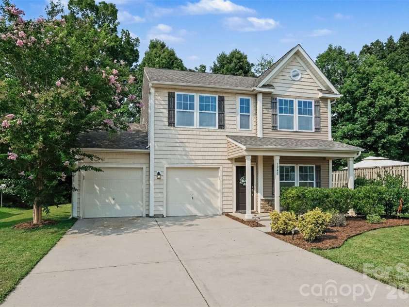 1945 Quill Court, Kannapolis, NC 28083.  MLS# CAR4409683, YatesRealty ID 40927. 