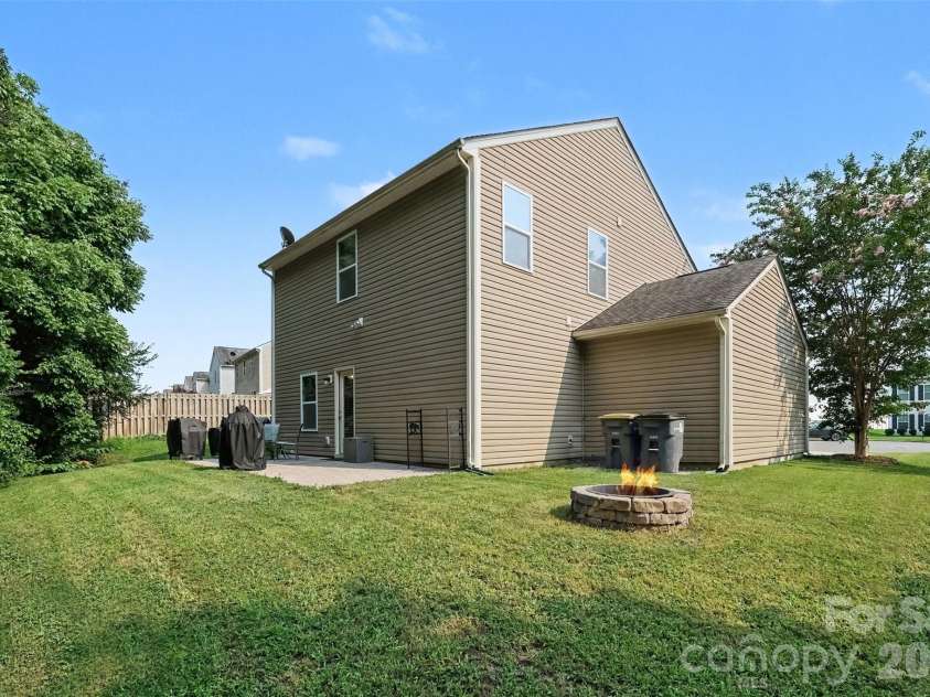 1945 Quill Court, Kannapolis, NC 28083.  MLS# CAR4409683, YatesRealty ID 40927. 