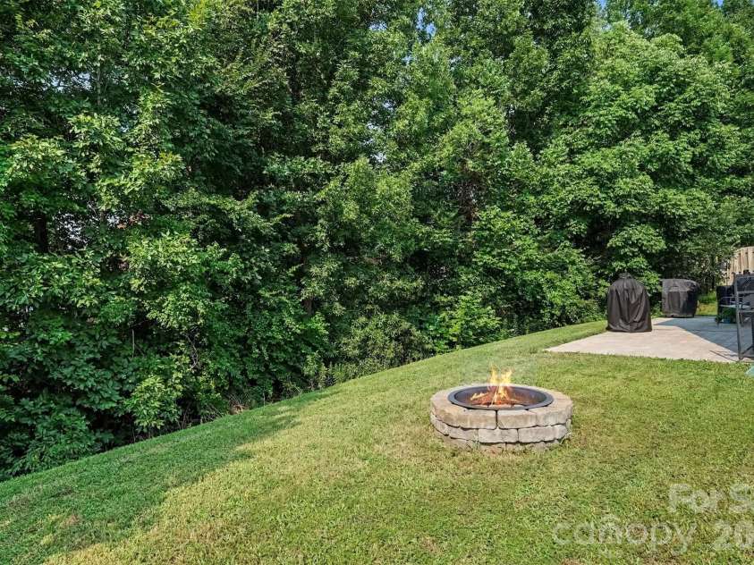 1945 Quill Court, Kannapolis, NC 28083.  MLS# CAR4409683, YatesRealty ID 40927. 
