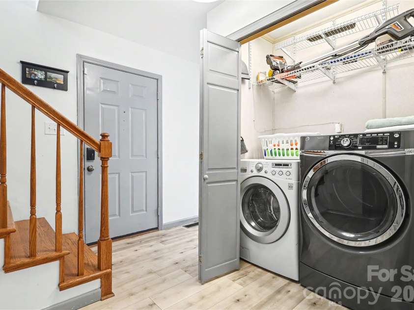 294 Riverview Boulevard, Lexington, NC 27292.  MLS# CAR4403702, YatesRealty ID 40929. 