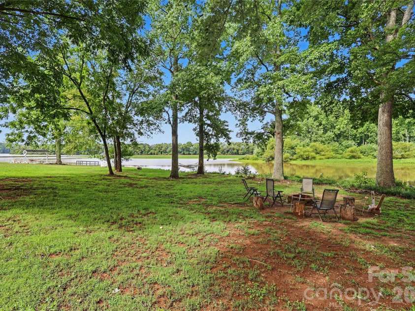294 Riverview Boulevard, Lexington, NC 27292.  MLS# CAR4403702, YatesRealty ID 40929. 
