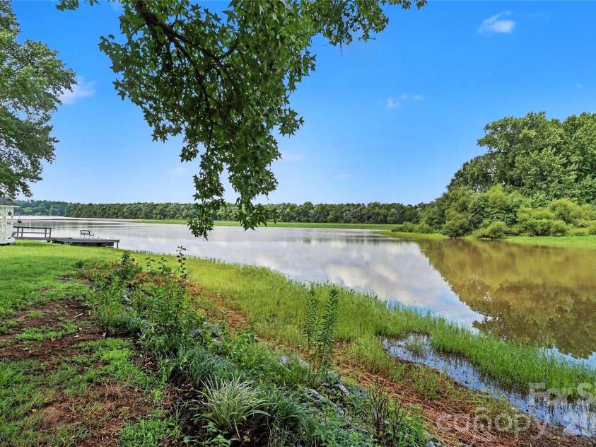294 Riverview Boulevard, Lexington, NC 27292.  MLS# CAR4403702, YatesRealty ID 40929. 