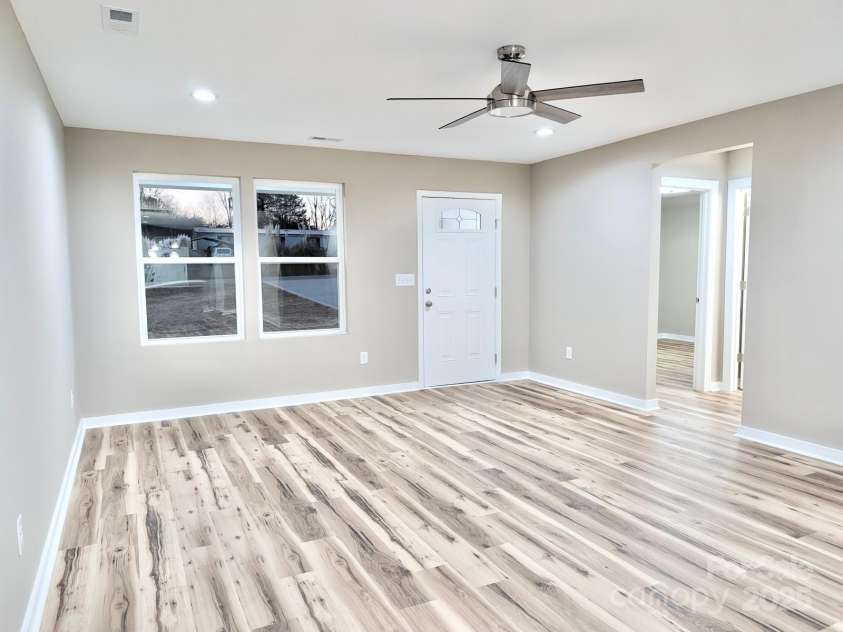 6756 Denver Heights Circle, Denver, NC 28037.  MLS# CAR4259585, YatesRealty ID 4093. 