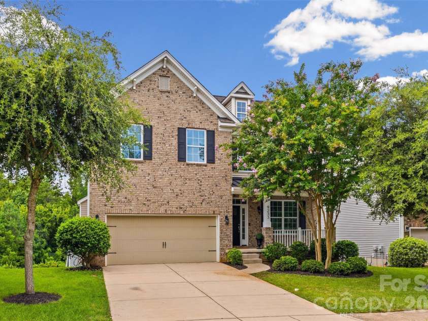 9233 Inverness Bay Road, Charlotte, NC 28278.  MLS# CAR4406001, YatesRealty ID 40933. 