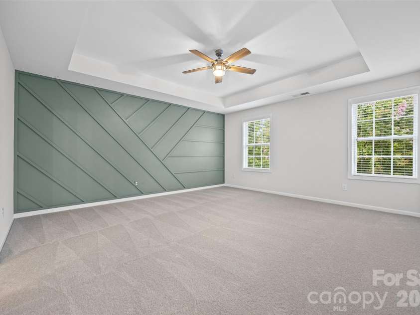 9233 Inverness Bay Road, Charlotte, NC 28278.  MLS# CAR4406001, YatesRealty ID 40933. 