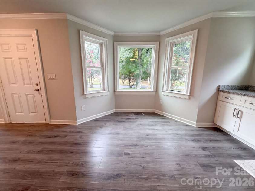 821 Jackson Street, Gastonia, NC 28052.  MLS# CAR4409545, YatesRealty ID 40934. 